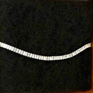 New Gorgeous Sparkly Silver Plated Bracelet/Anklet